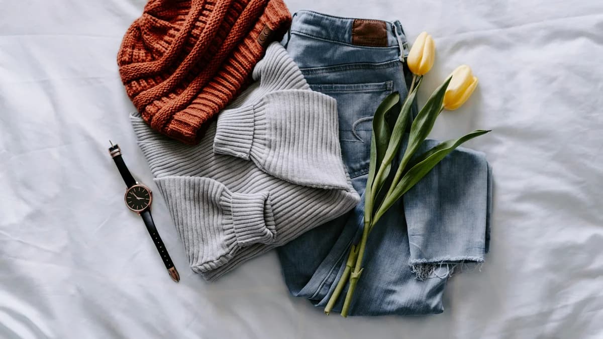 Fashion accessories and styling details — AI personal stylist tools and outfit advice