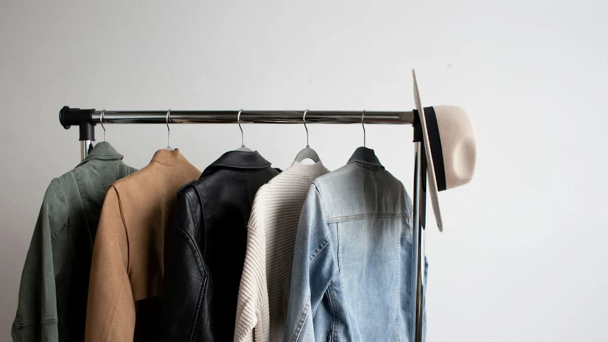 Fashion boutique clothing rails — sorting and cataloguing clothes with a closet app